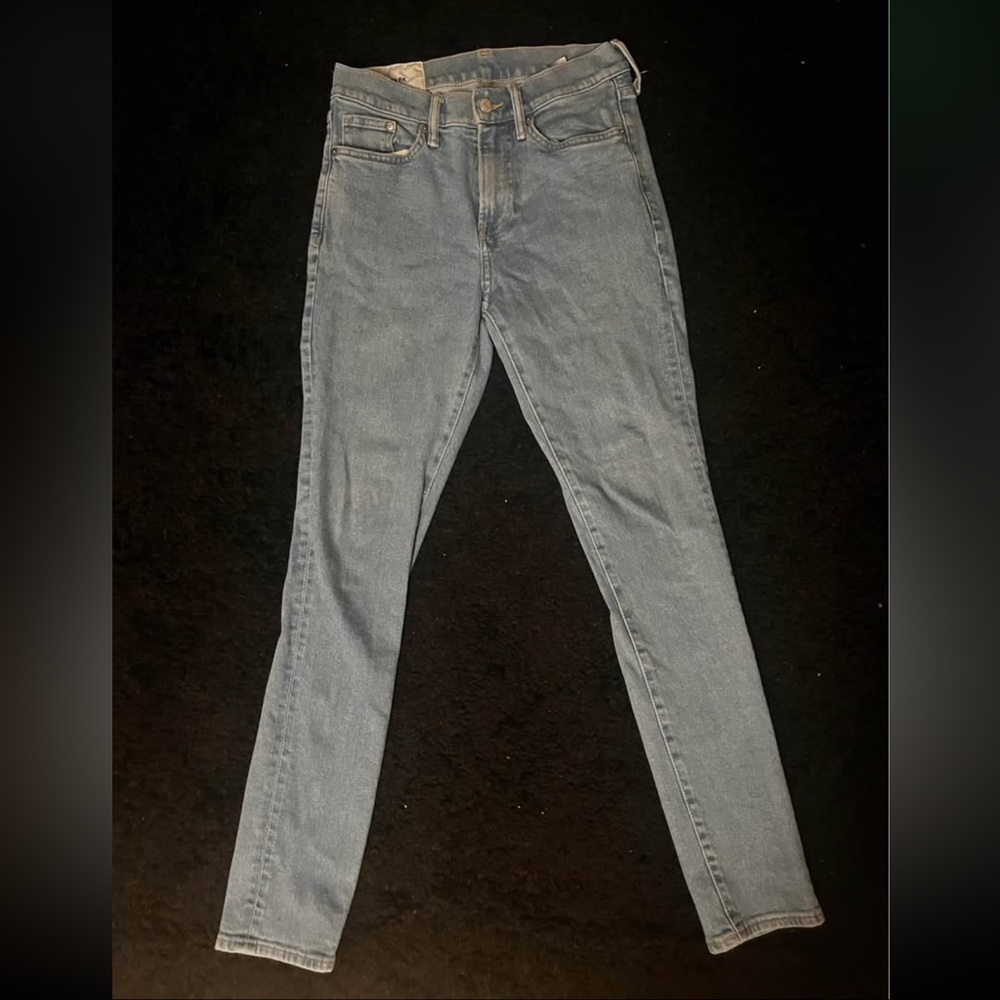 Men's Assorted Jeans Collection - Picture 4 of 4